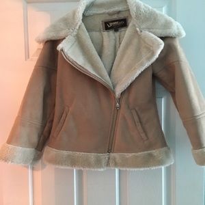 Size 8 youth shearling